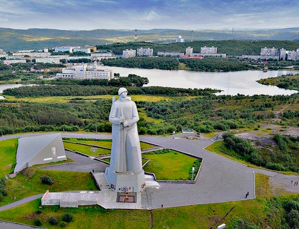 соревнованиях обучающихся по спортивному ориентированию бегом, посвящённых 70-й годовщине разгрома немецко-фашистских войск в Советском Заполярье